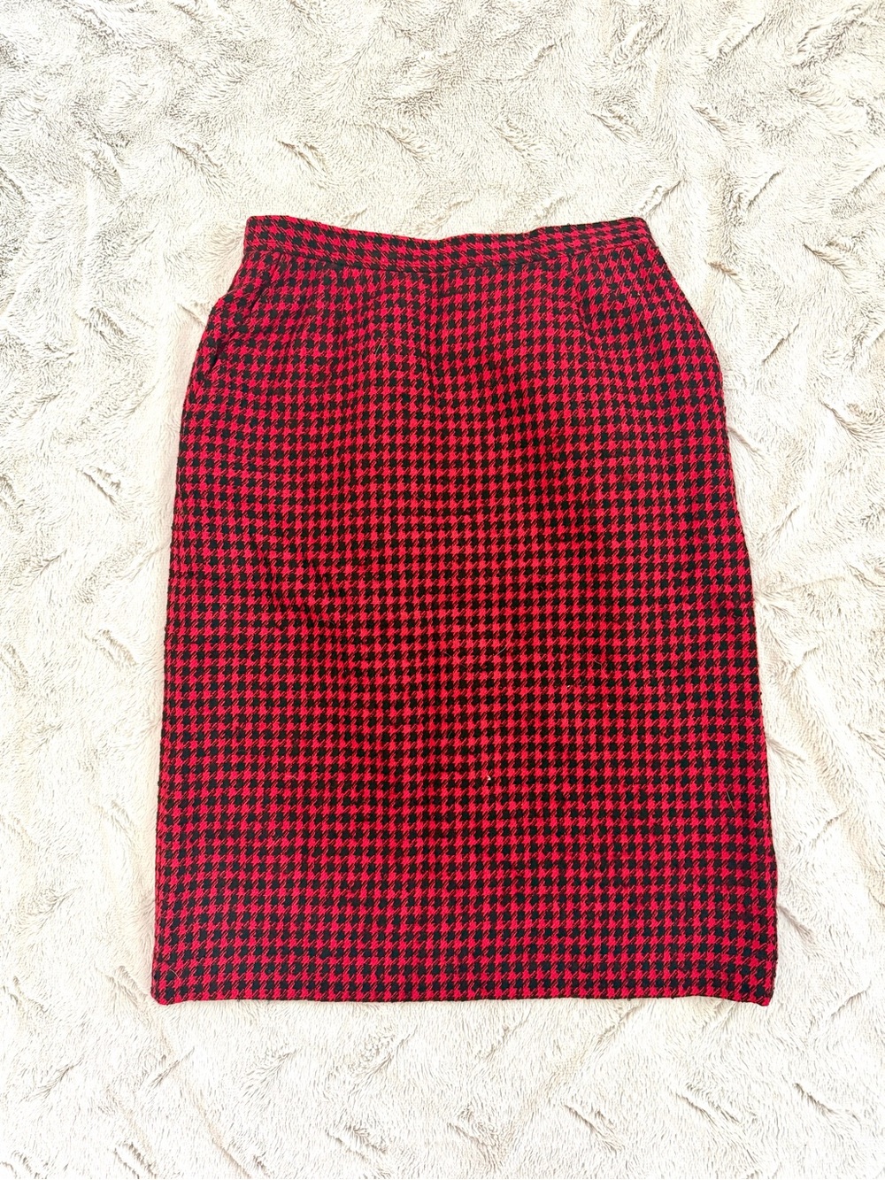 Vtg Evan Picone Red Black Houndstooth Wool Pencil Skirt ILGWU Union Made sz 8/10